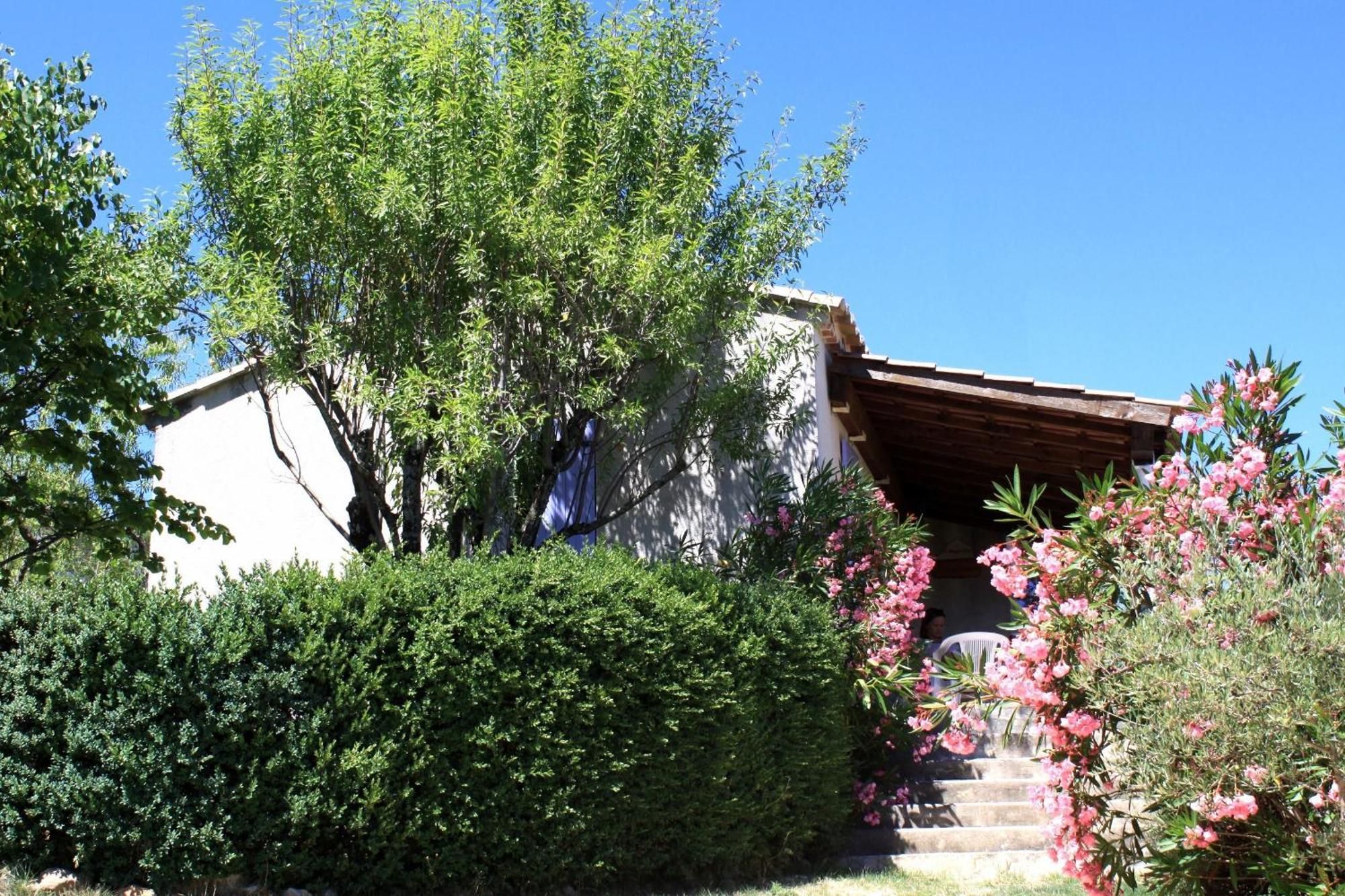 Village De Gites La Fontinelle Bessas Exterior foto